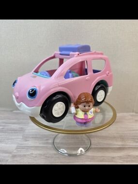 Fisher-Price Little People Mom Car
